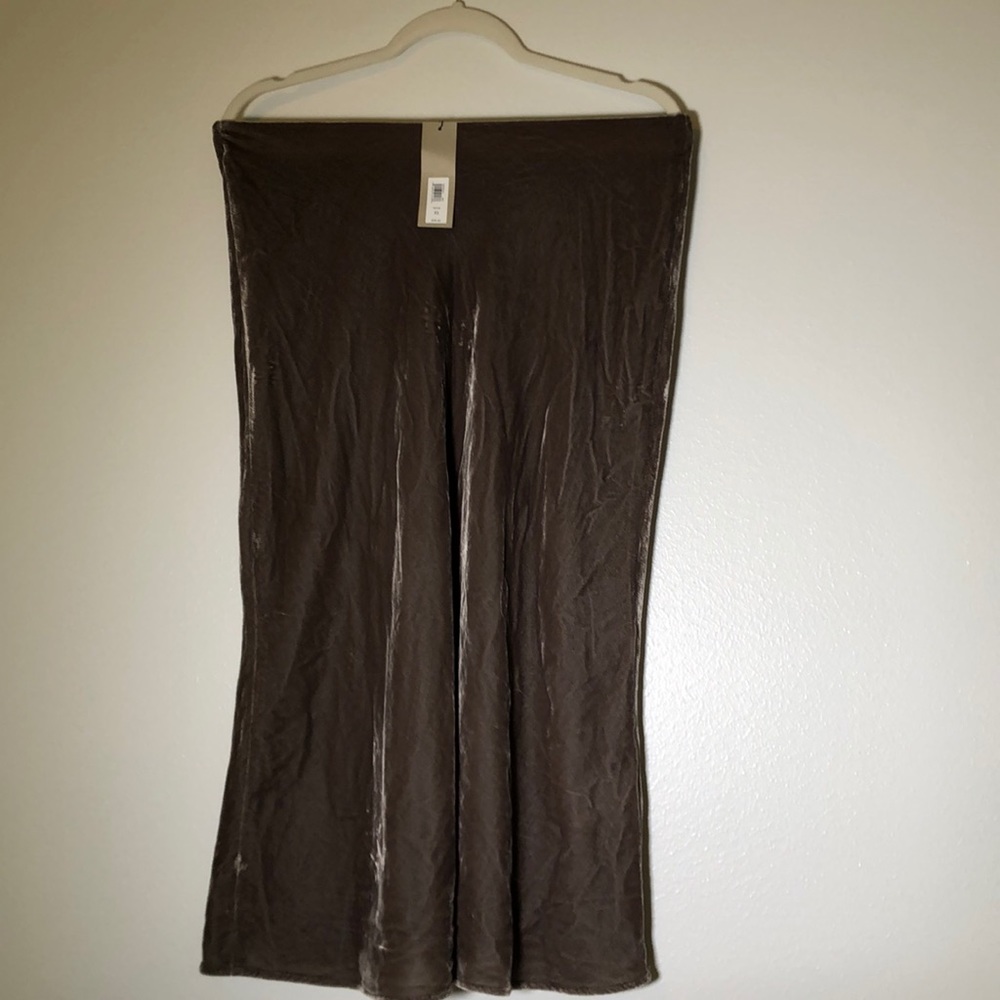 Silver Banana Republic skirt